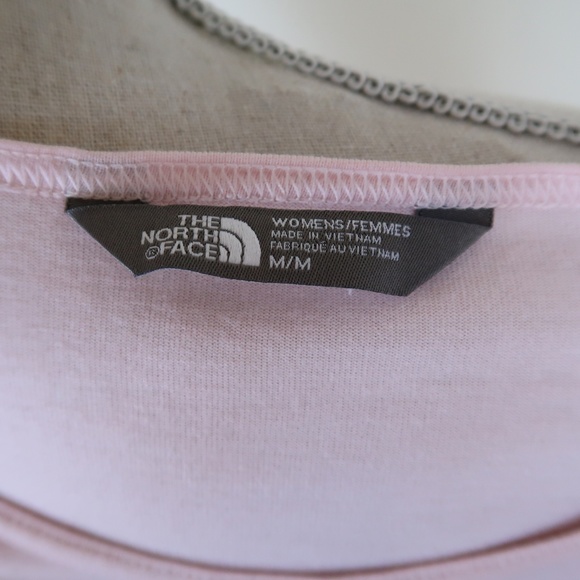 COPY - The North Face Flashdry Half Short Sleeve … - Picture 8 of 8